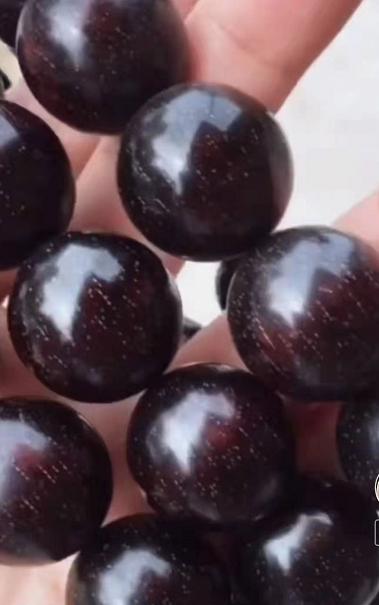 印度小叶紫檀金星是怎么形成的,如何辨别小叶紫檀金星的真假