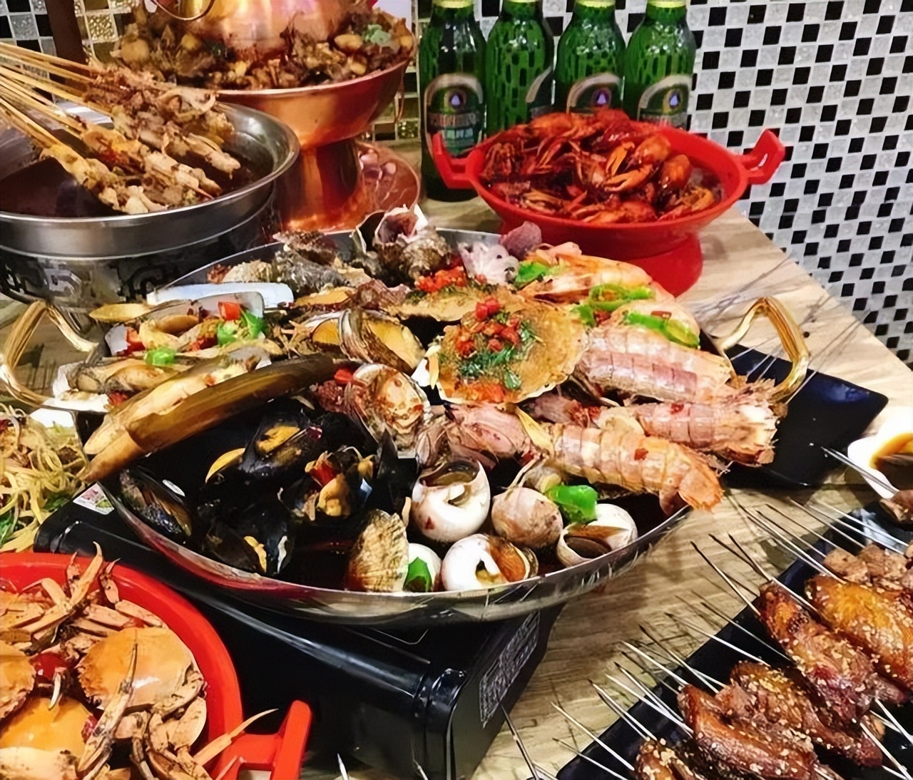 晚上睡眠不好不要吃这四种食物,提醒到了晚上这4种食物尽量少吃