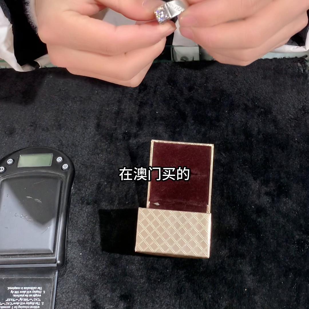 10000买的钻戒回收价,100万的钻戒卖了会不会亏