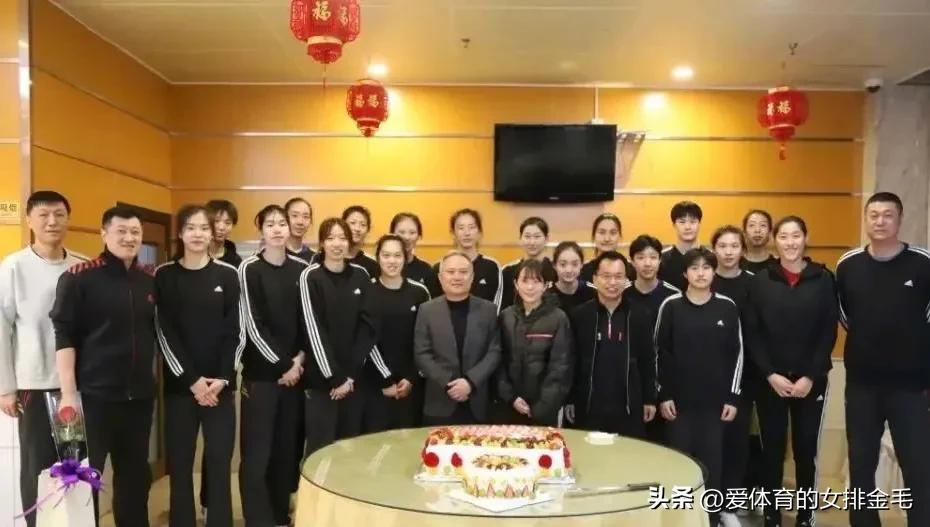 刘晓明带领天津U5击败江苏福建！05后好苗子多，中国女排未来可期