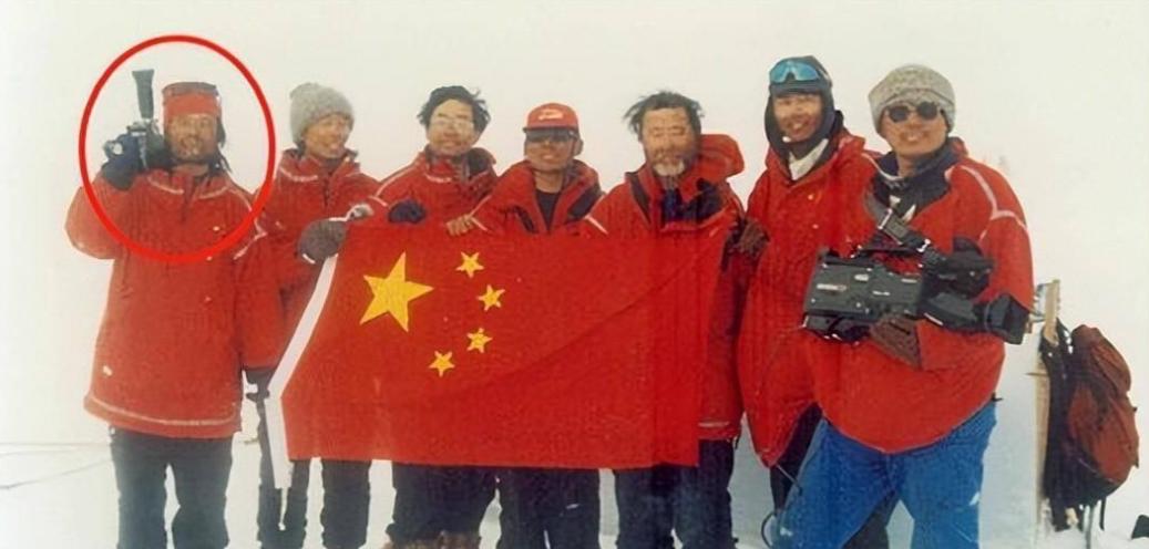 64岁毕福剑定居农村，退圈8年后，他的结局让很多人失望了