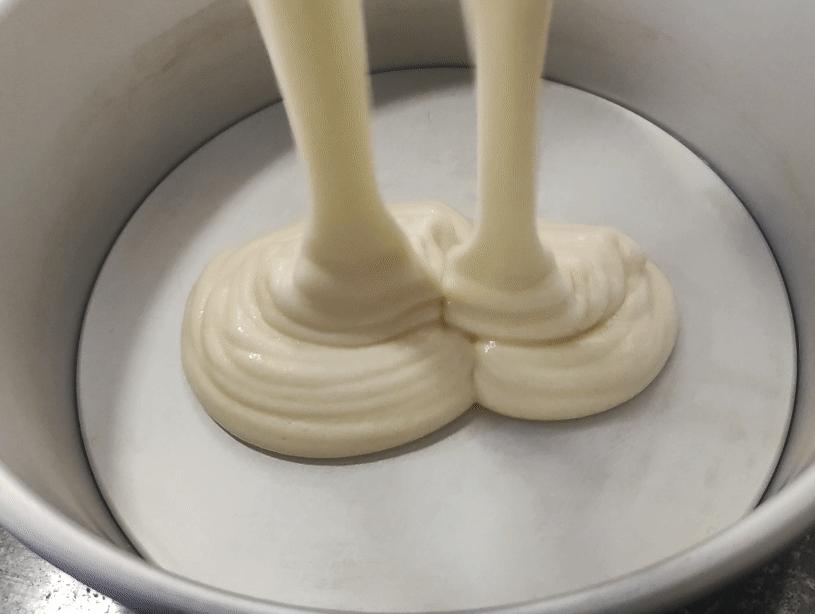 教你制作戚风蛋糕香甜美味喧软,一看就会做的戚风蛋糕详细做法