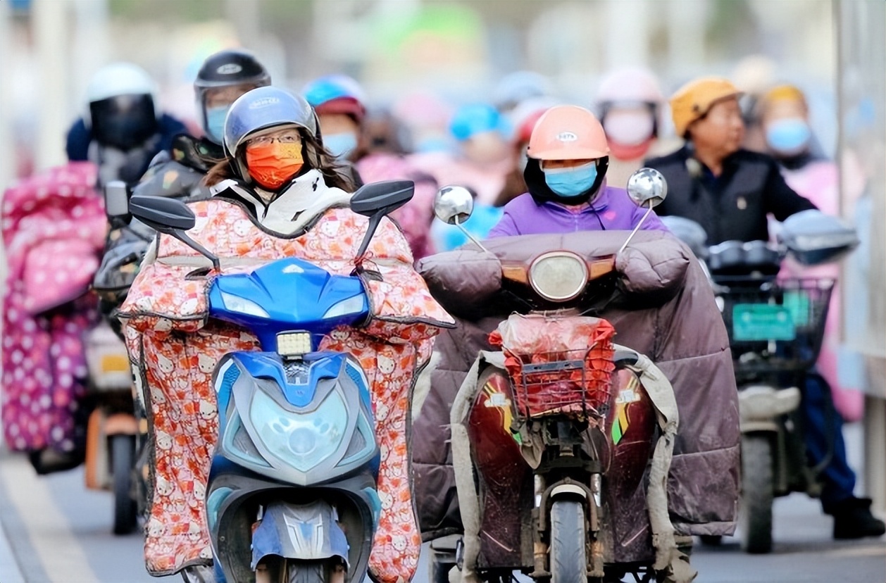怎么分辨电动车电池翻新和原装,电动车电池原装和翻新怎样分别