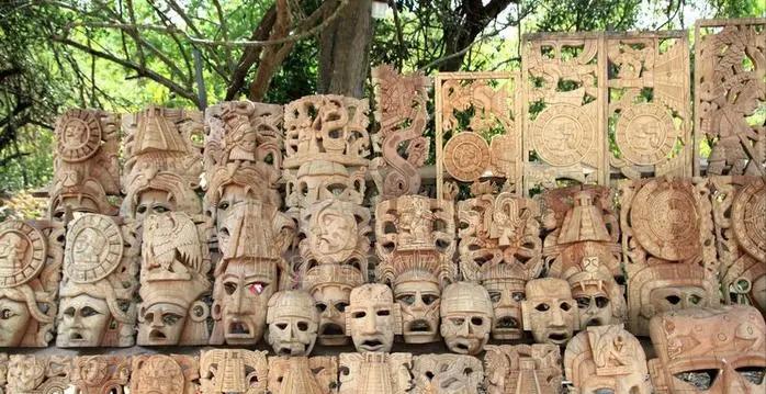 玛雅艺术文化，在文创产品中具体的应用研究