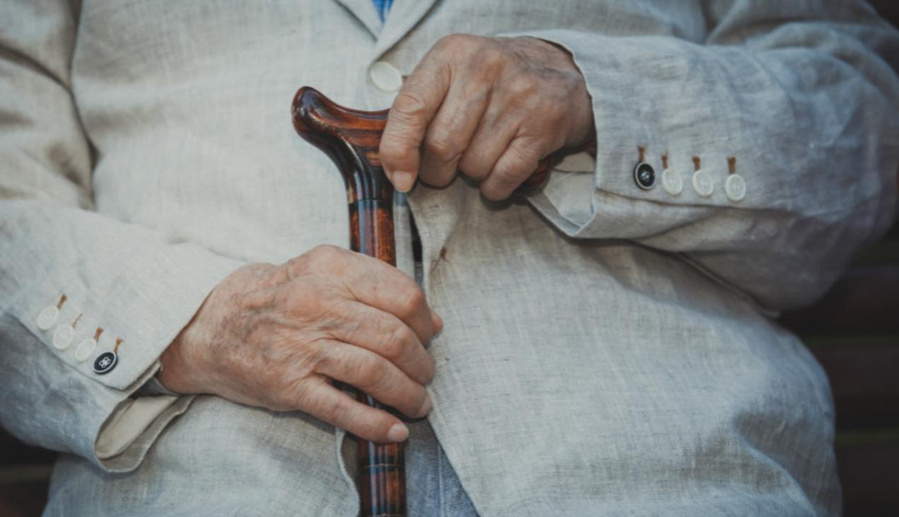 废物式养老成功案例,中国废物式养老现状