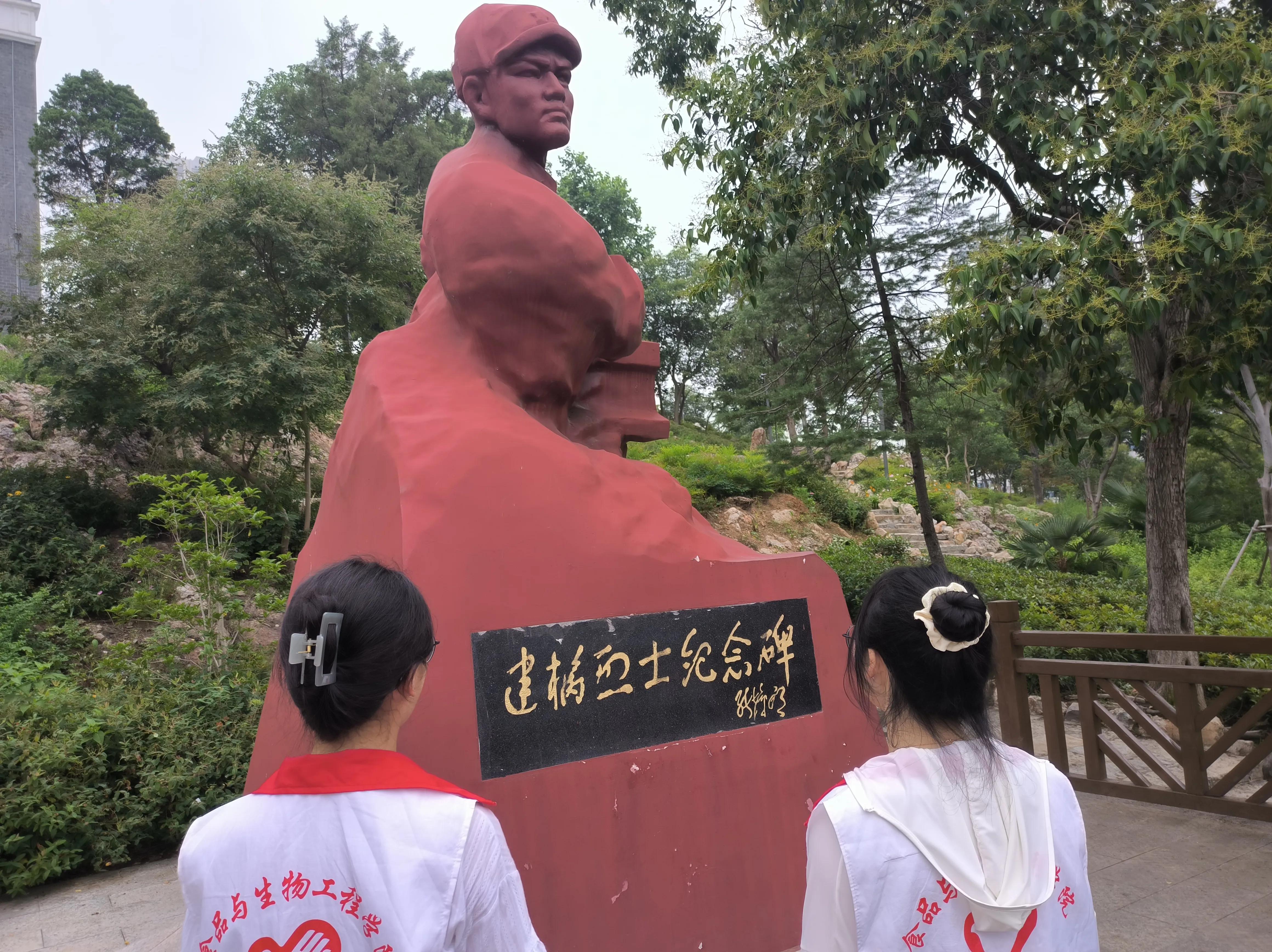 学先烈事迹讲英雄故事,追寻先烈足迹缅怀先烈事迹感悟