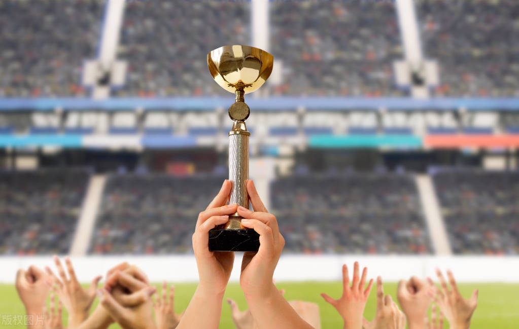 出生磨难多的人长大是福,出生贫苦是好事还是坏事