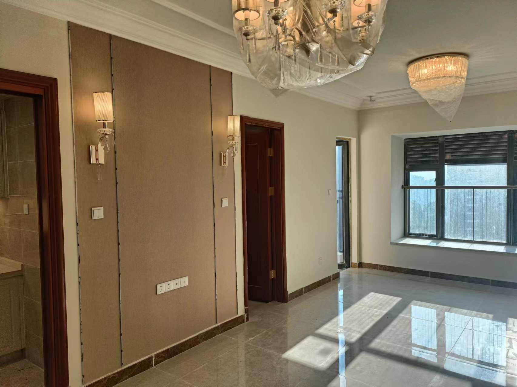 恒大四季御泉现状,水磨沟恒大御泉四季复工视频