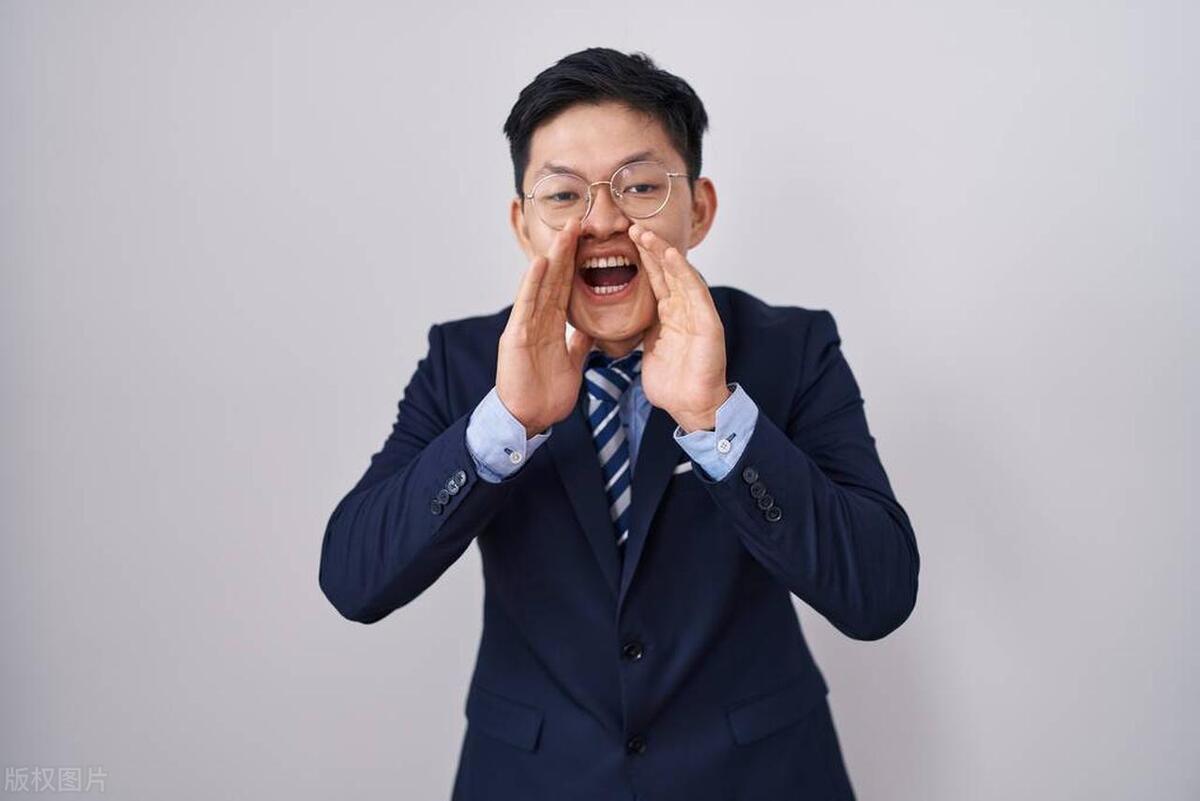 韩国人生吃牛肝毛肚,韩国人吃生牛肝和牛血原视频