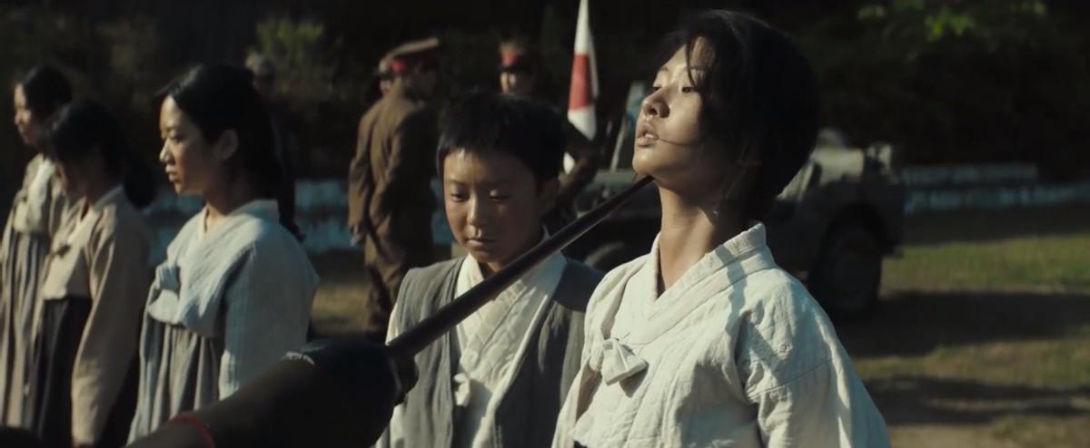 韩国票房冠军！剧情烧脑尺度大，老年痴呆患者高燃复仇，太过瘾了