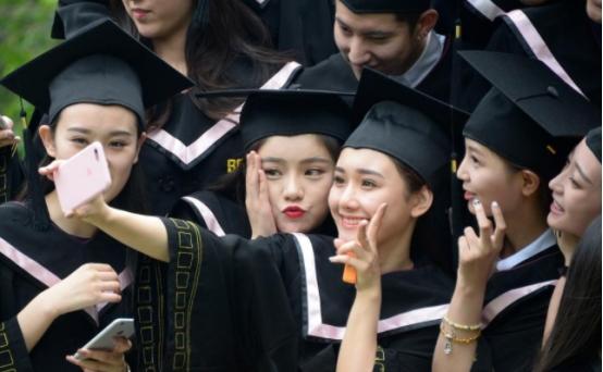 5所“985”高校就业率下降，即便有985头衔，就业情况也不太理想