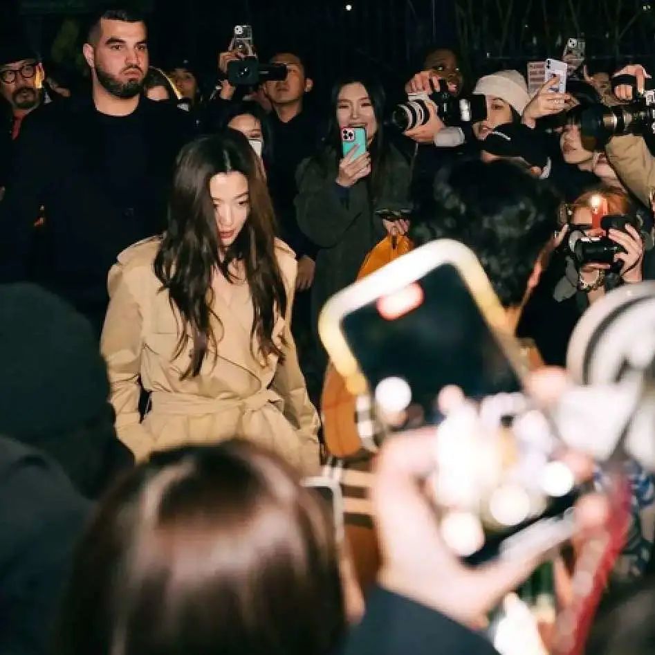 千颂伊现在多少岁了,38岁千颂伊近况