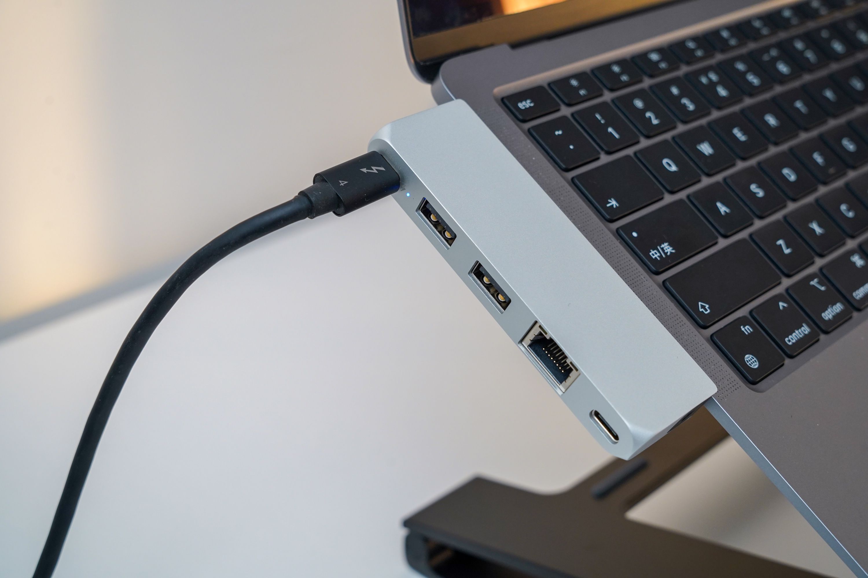 特别便宜的苹果产品有哪些,手机配件低价