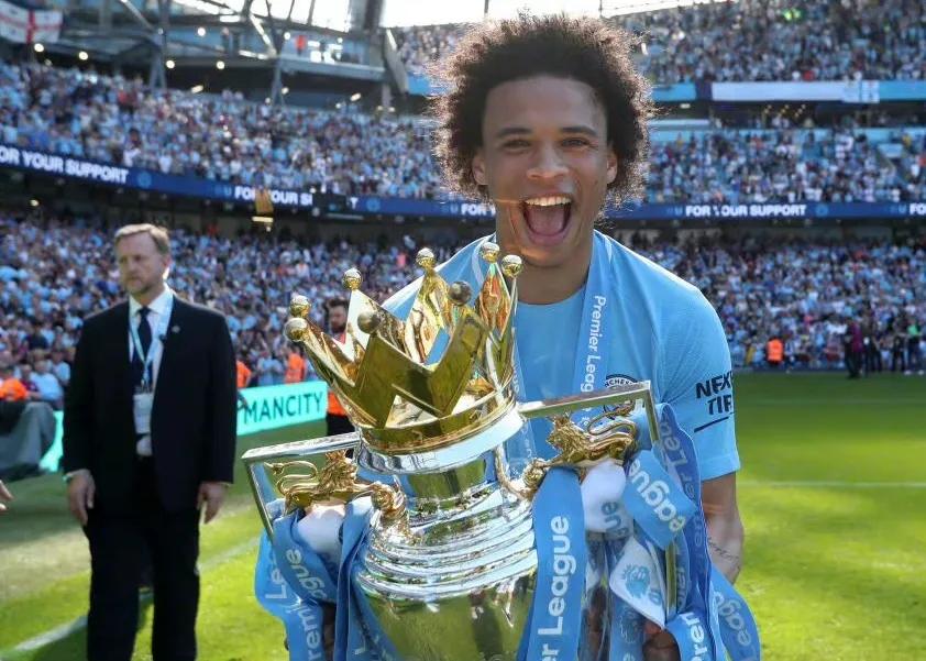 曼城签下瓦伦西亚新星费兰托雷斯,曼城最新交易消息