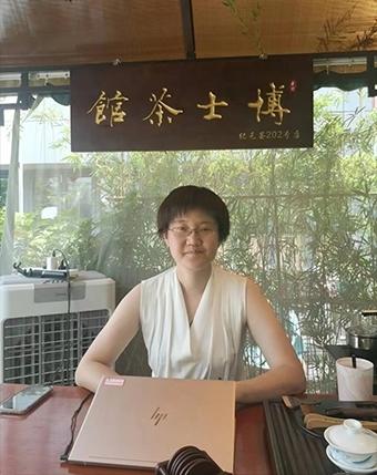 共享会所专家梁峻源老师分享幕僚长张铭博士互联网会所思维