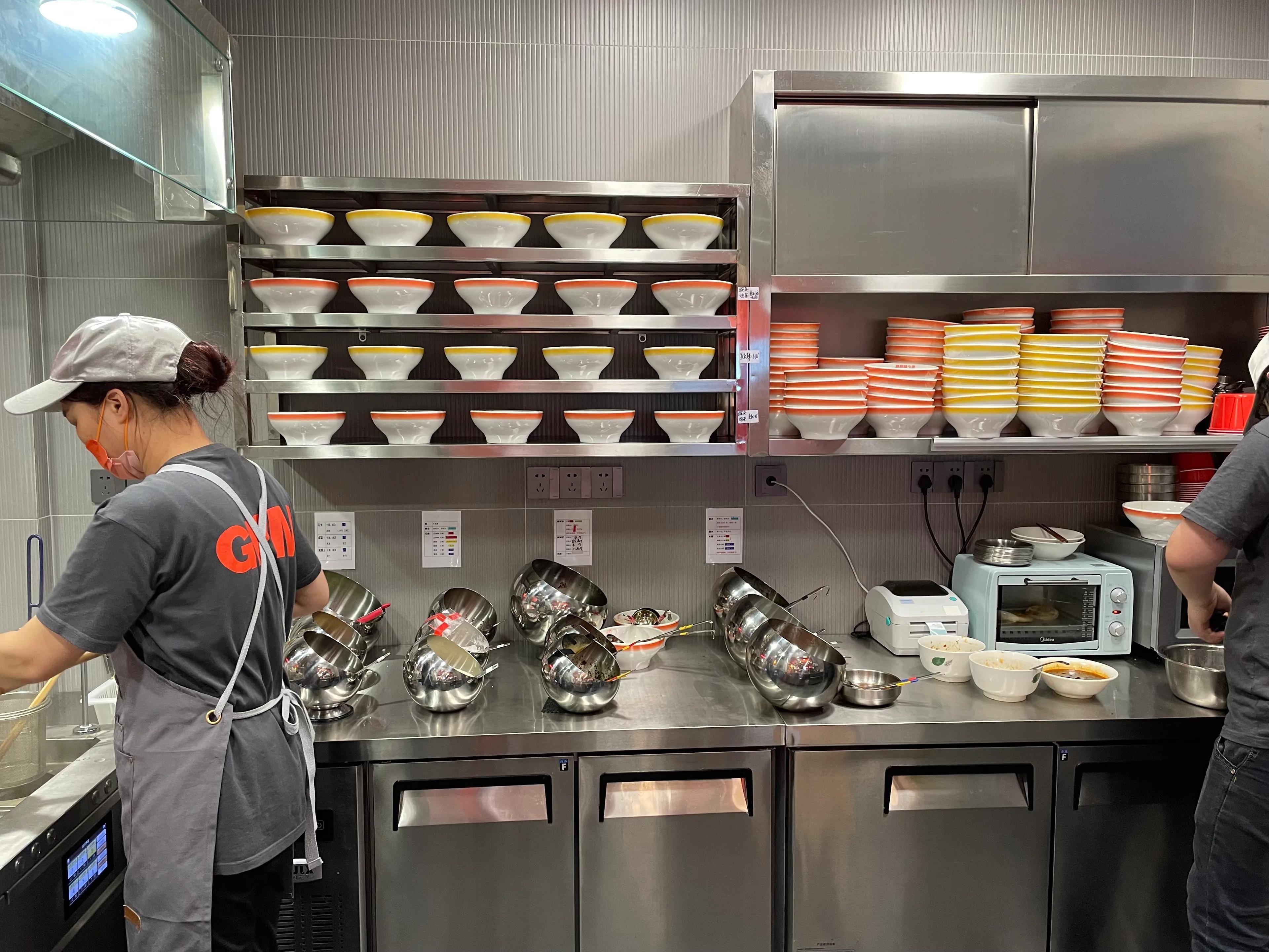 重庆小面之旅第300站,重庆小面攻略解放碑