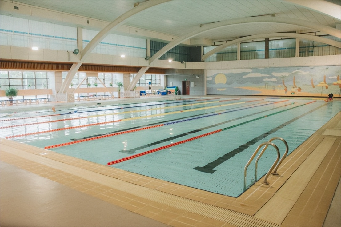 这不是国外，是西安外事学院！