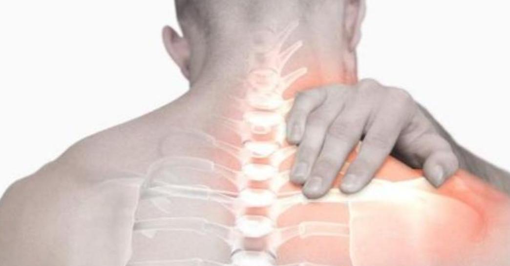 肩膀酸疼是颈椎引起的不,肩膀疼又不是肩周炎是怎样引起的