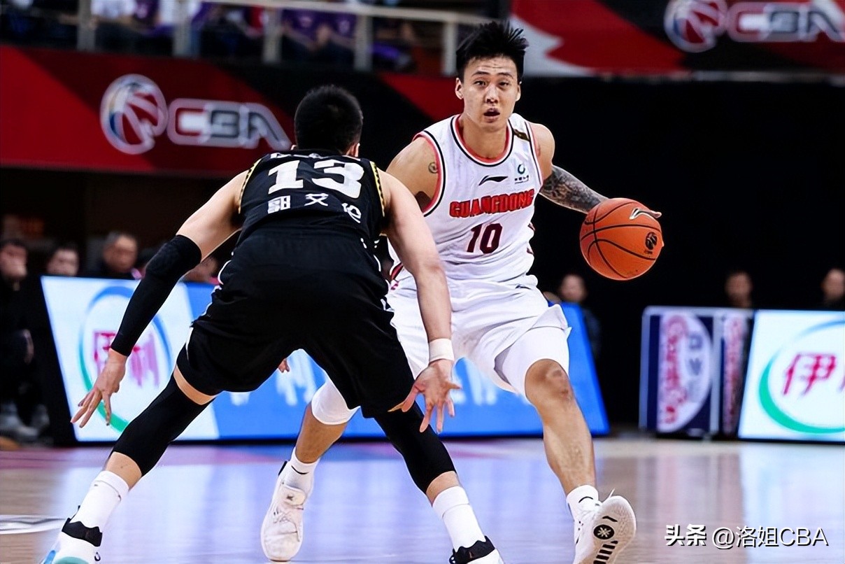 许钟豪不打球拿顶薪工资吗,cba总决赛辽宁怎样防范许钟豪