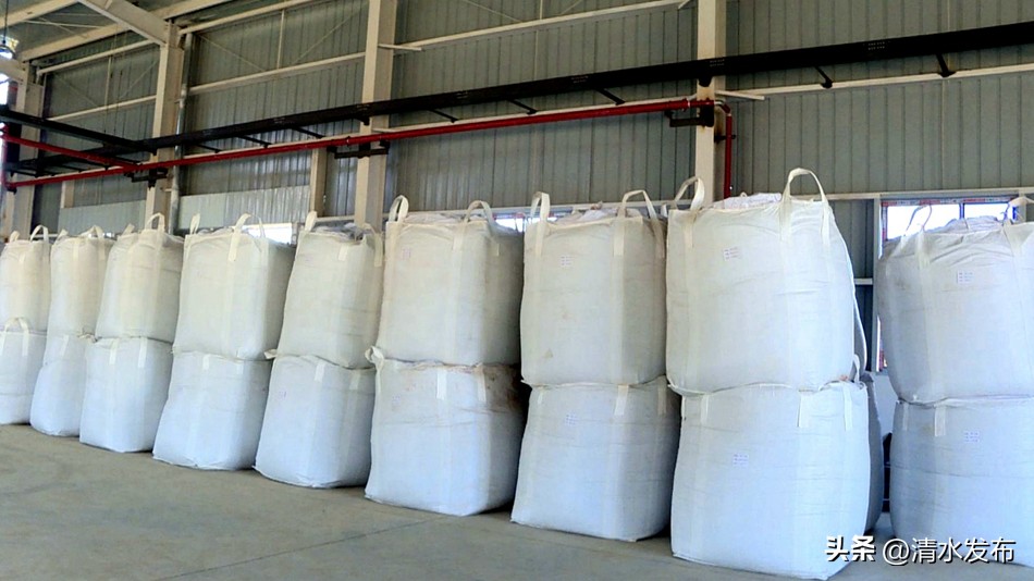 奋进新征程创造新伟业朗诵,高质量推进工业园区建设