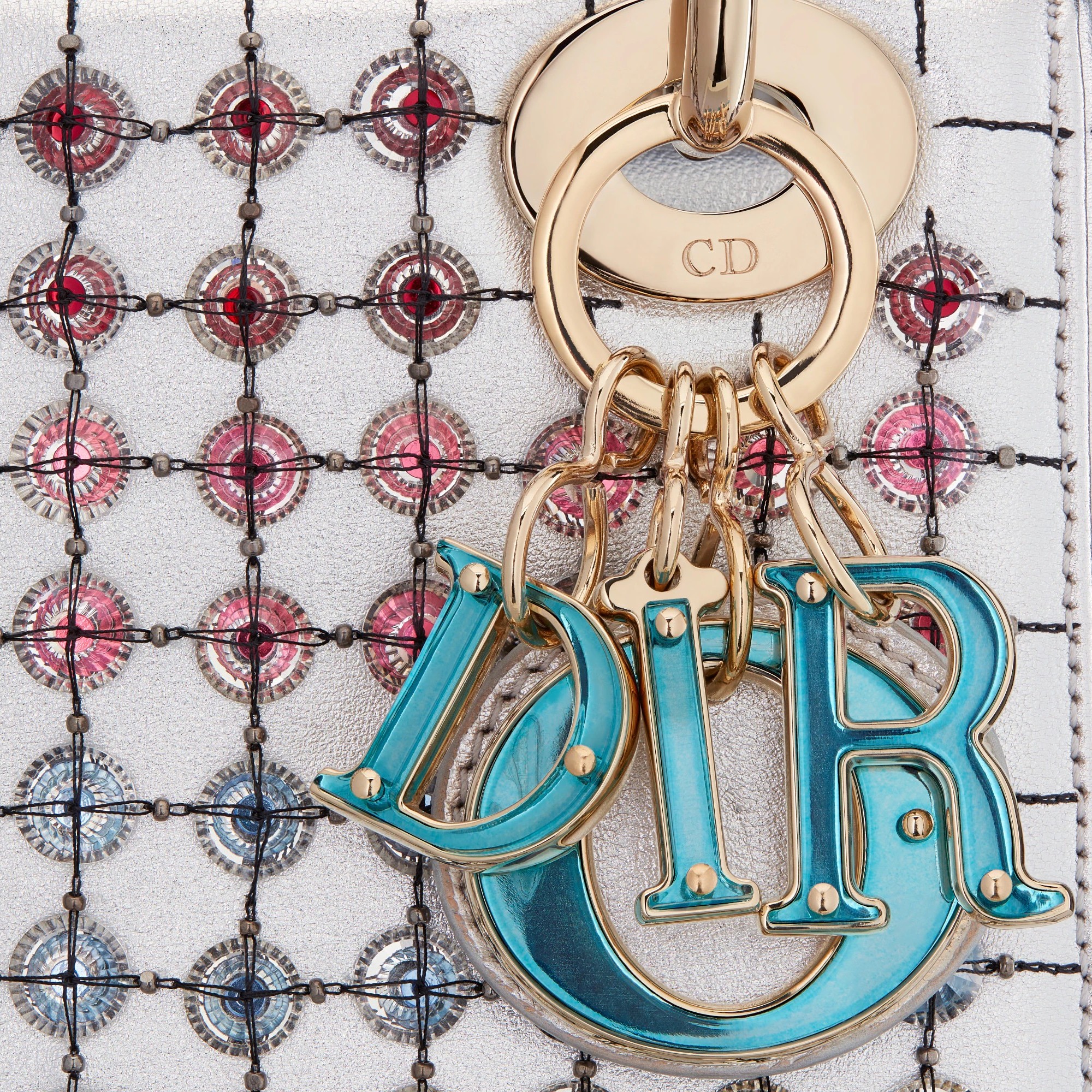 Dior刺绣包包,dior刺绣豹纹戴妃包