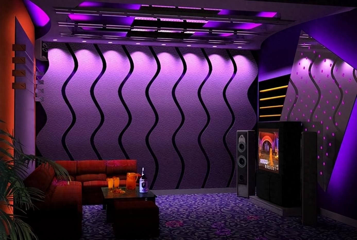 喝醉的四川女子被男子强奸，公开上演“动作大片”