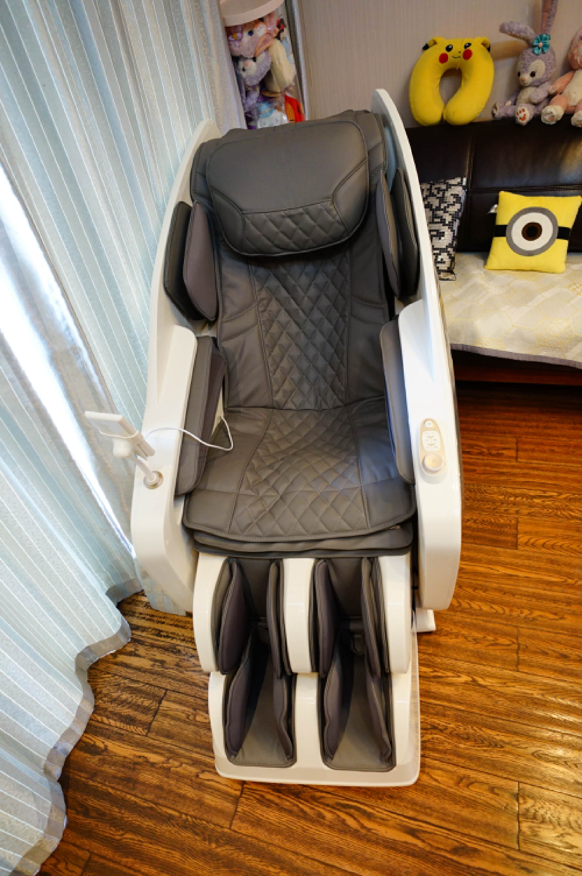 奥佳华x9按摩椅能不能按大腿,奥佳华按摩椅7808和x9哪个好