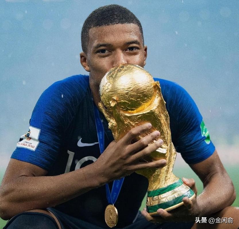 姆巴佩变性女友是真的假的,足坛第一球星姆巴佩