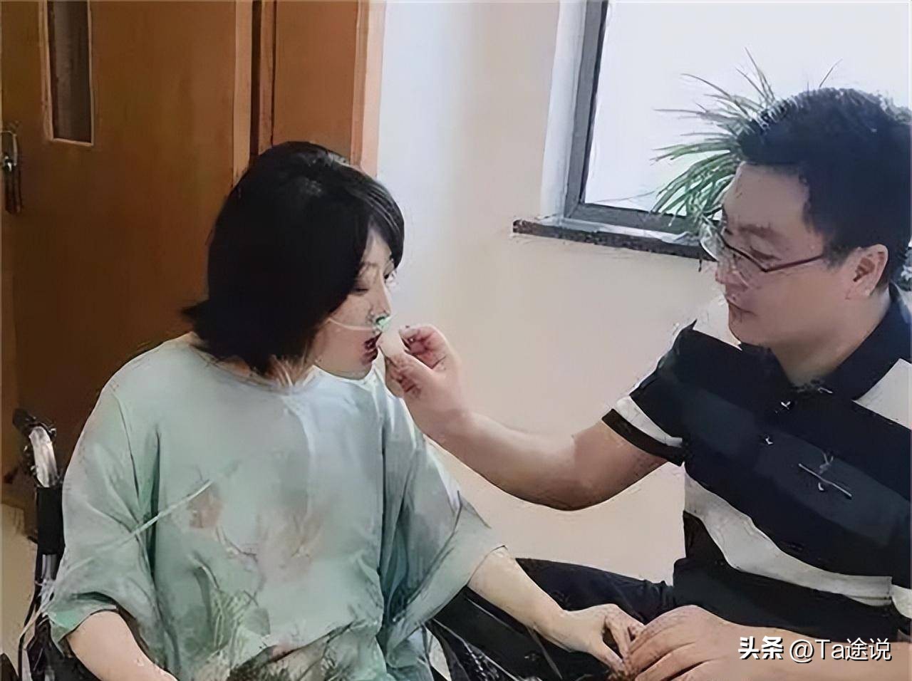 女记者冒死生二胎,记者冒死产子换心脏