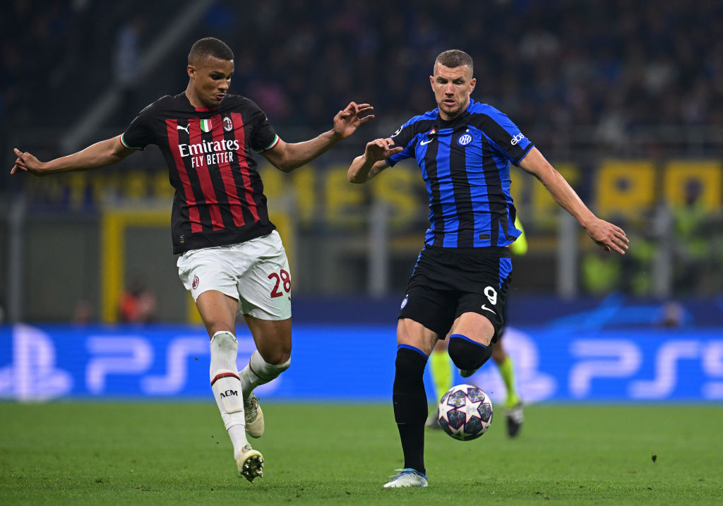 米兰挥舞断剑殊死一搏小因扎吉鞘里藏刀后发制人