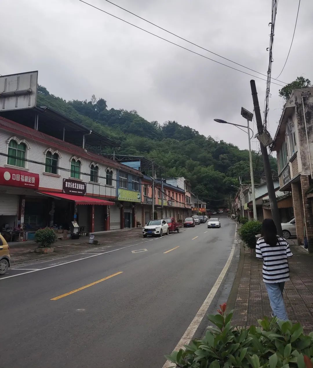 崇州山里新发现的天然景区,崇州的田园风光