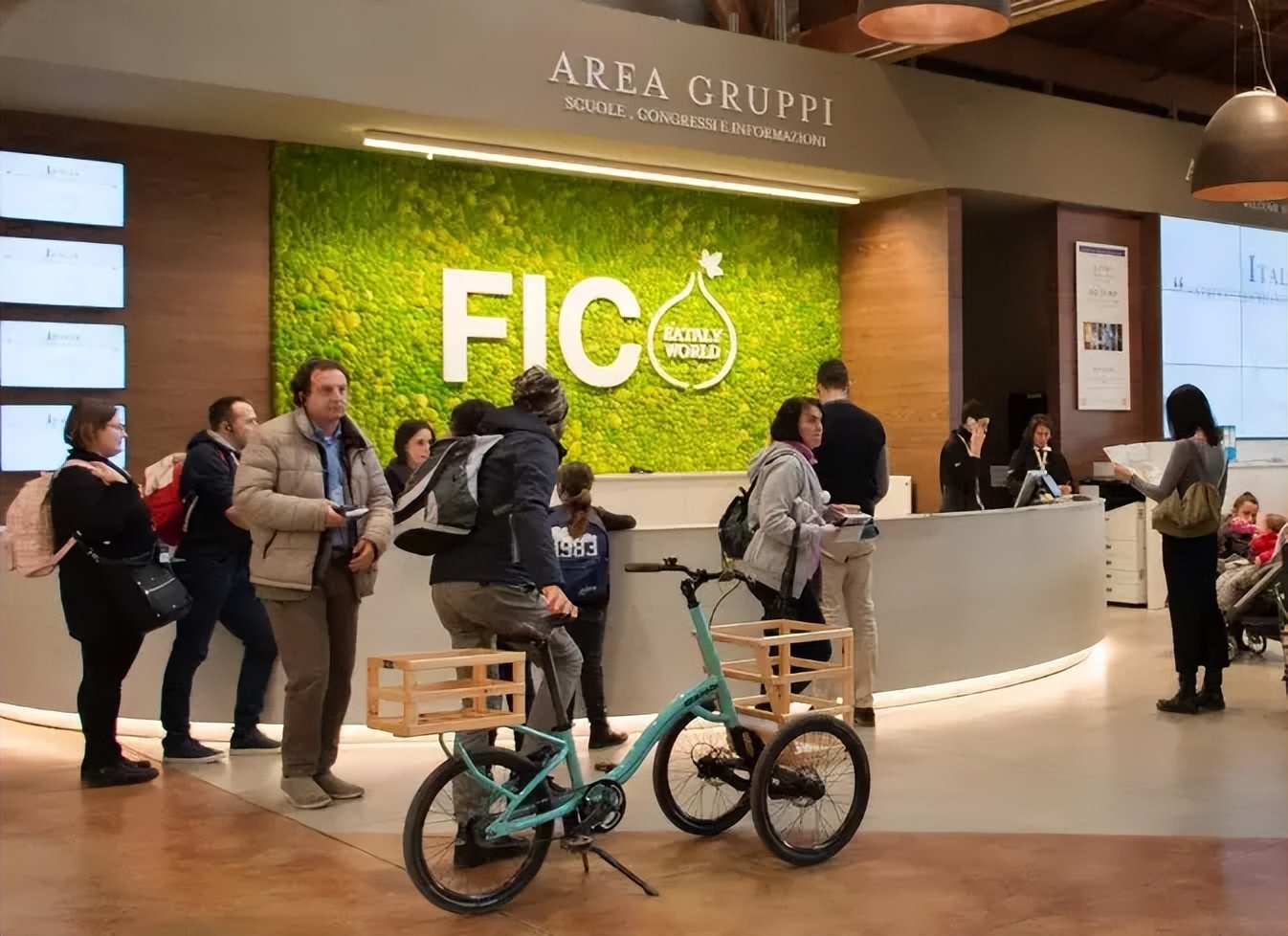 迪士尼乐园二合一美食,世界十大迪士尼乐园美食