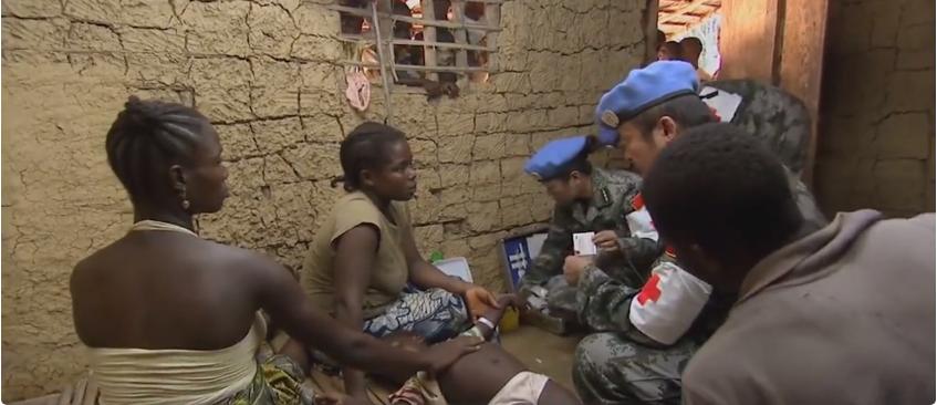 非洲孩子得了“绝症”，母亲放弃治疗，中国医生用一片药把她治好