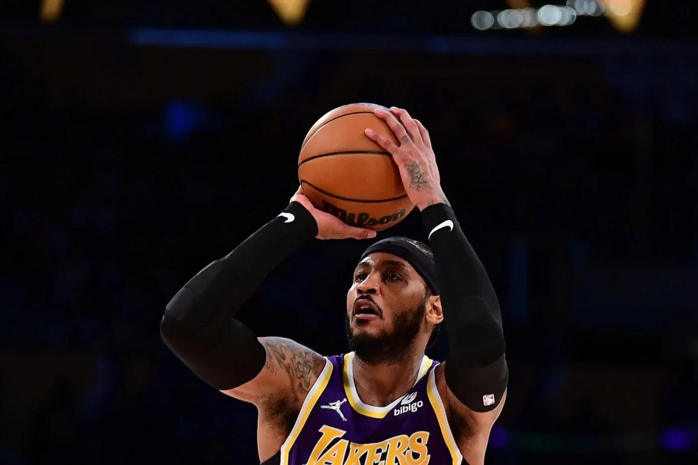 詹姆斯超越贾巴尔纪录视频,詹姆斯超越贾巴尔总得分的照片