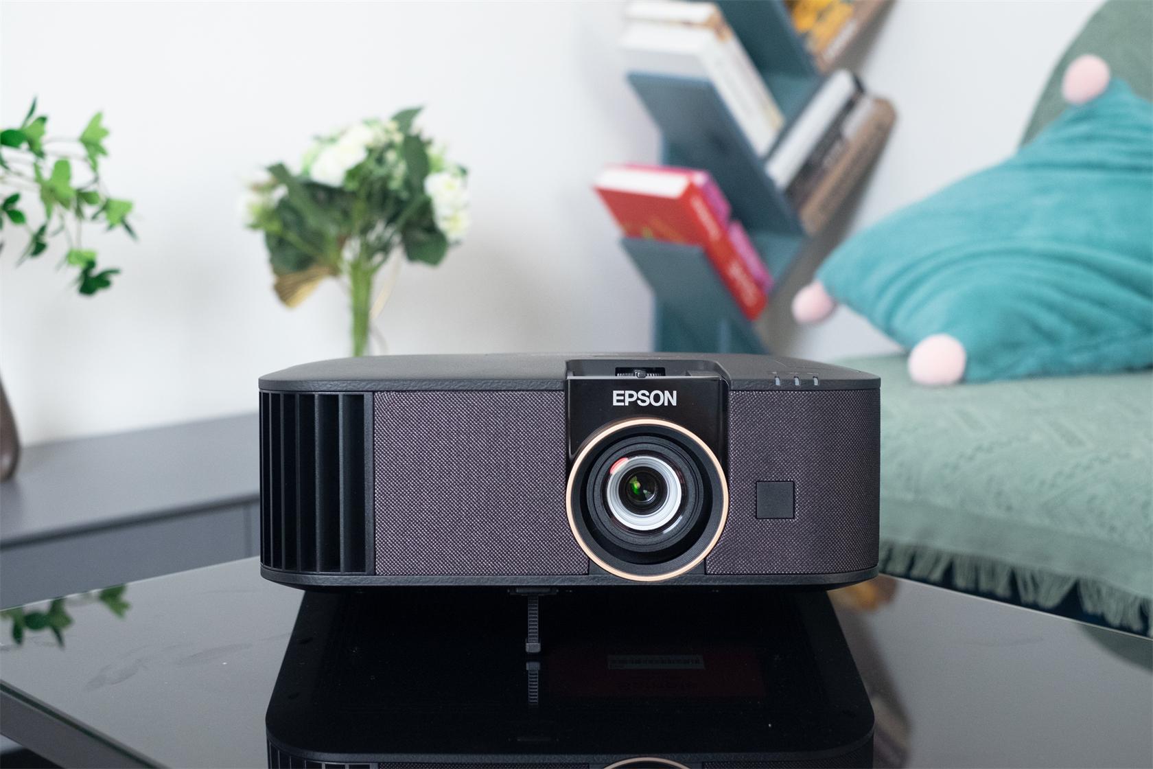 世界杯投影仪家用高清超清,推荐个能看世界杯的投影仪