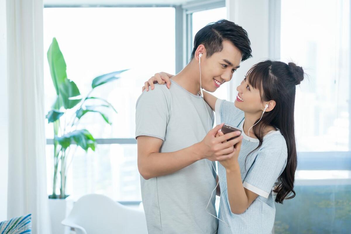 夫妻之间这三样事千万别做,男人婚后这三件事就别做了