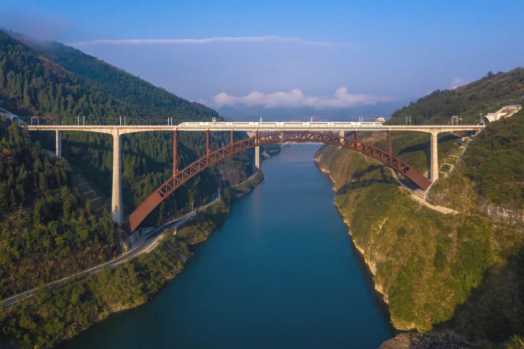 高铁直达的旅游景点有哪些,高铁地铁直达的景区