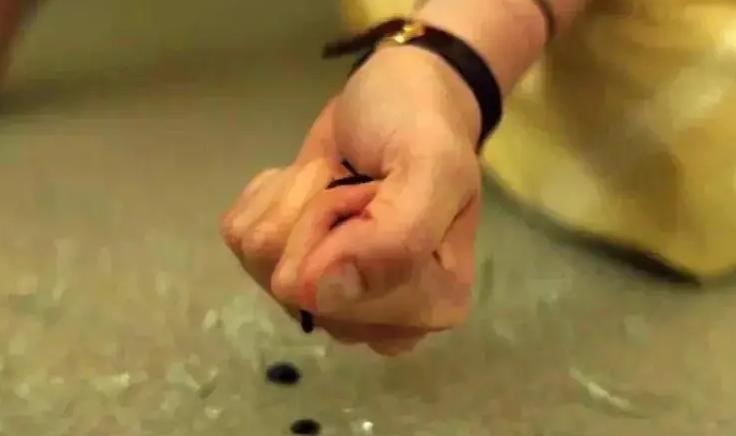 创伤疗愈治疗在做什么？如何进行自我创伤评估？