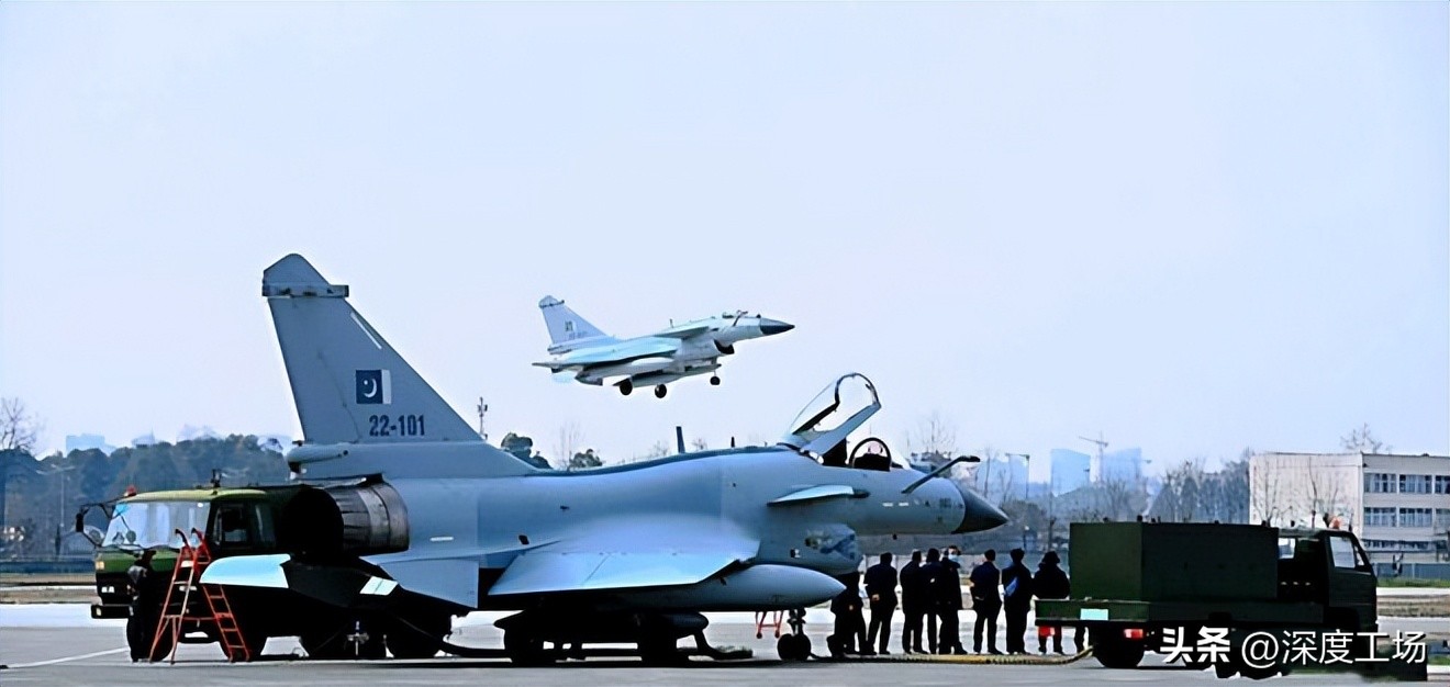 巴铁128亿人民币，购买20架歼10C战机：中国军工从不亏待巴铁兄弟