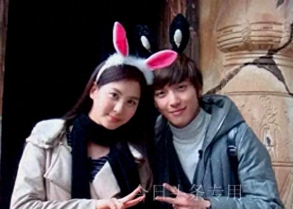 宋茜郑容和交集,郑容和参加节目时提到宋茜的一期