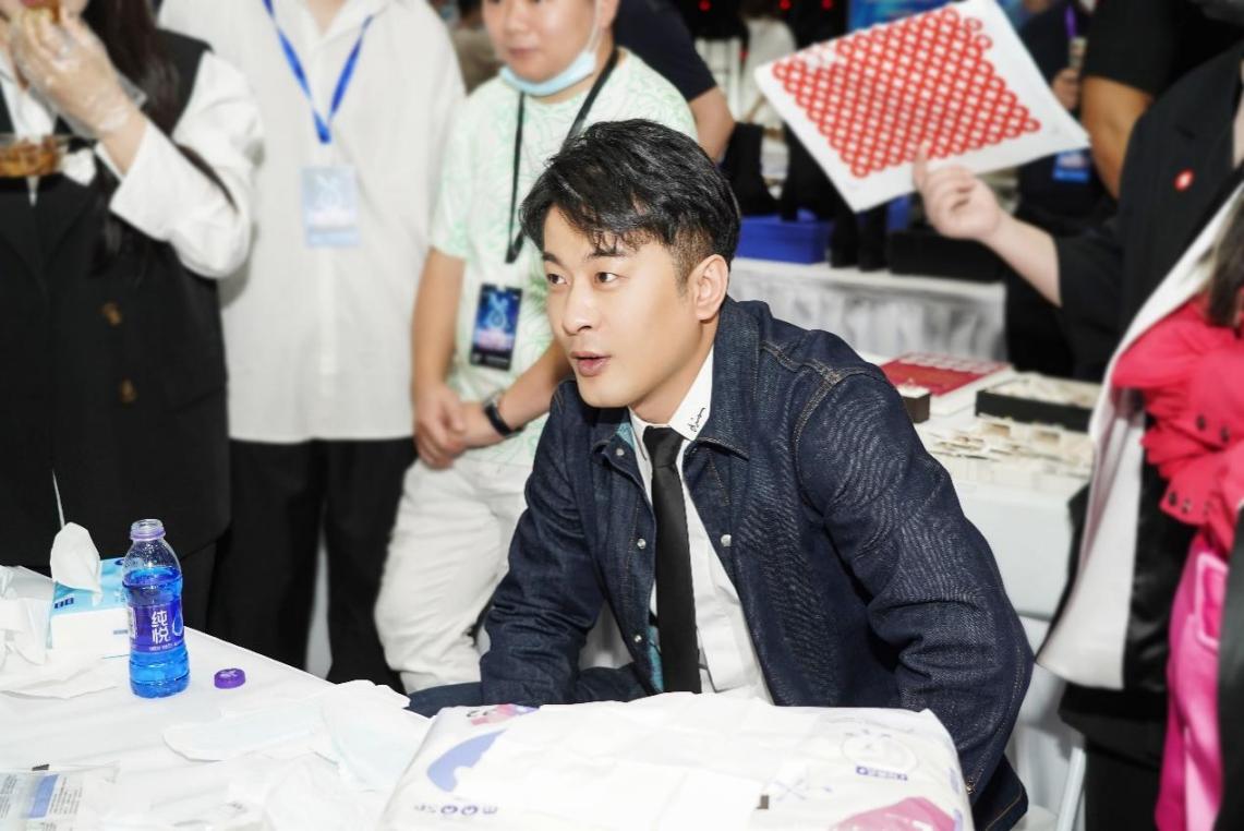 辛选辛巴最新视频,辛选创始人辛巴践行公益获得称赞