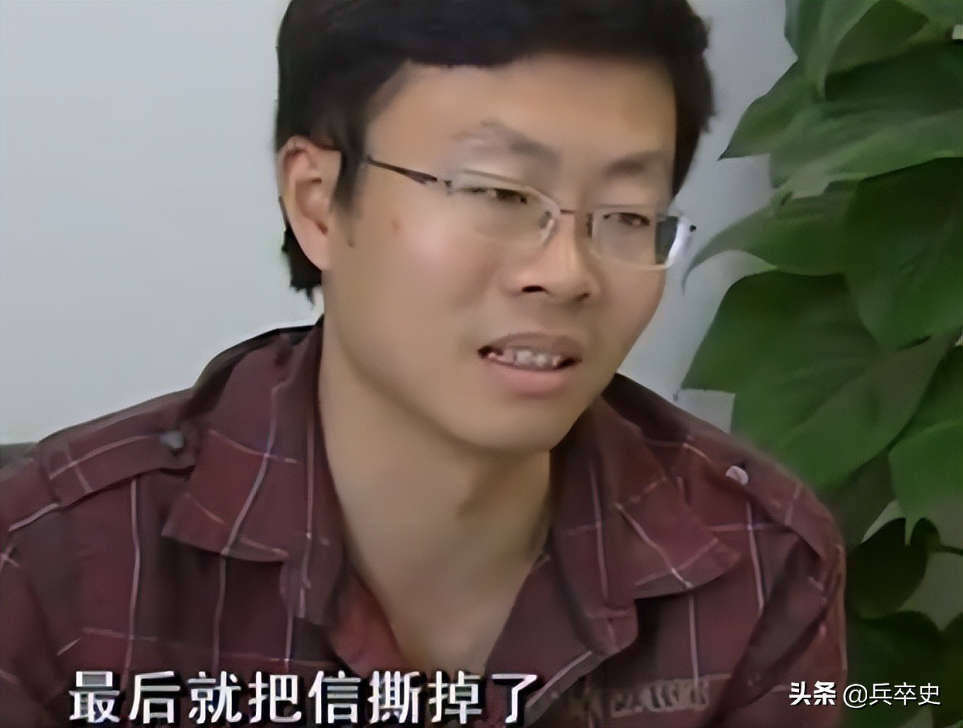 32岁小伙沉迷网络游戏死亡,网吧网瘾少年猝死的案例