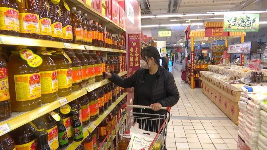 “奥克密戎”反复无常,囤货别盲目,这5类物资要常备,有备无患