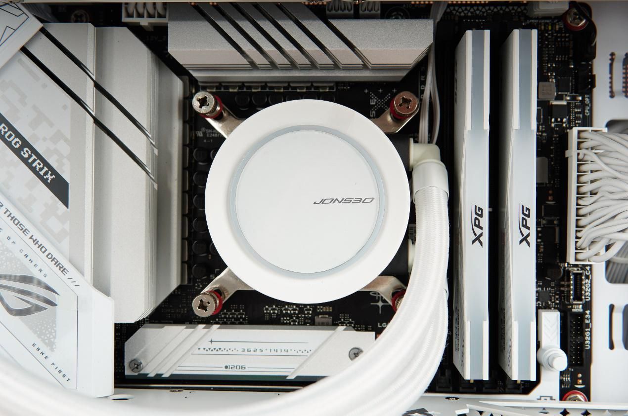 乔思伯d300和d301哪个好看,乔思伯d301和先马大境界对比