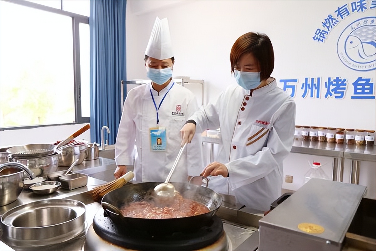 一条鱼越烤越香,一条有灵魂的烤鱼