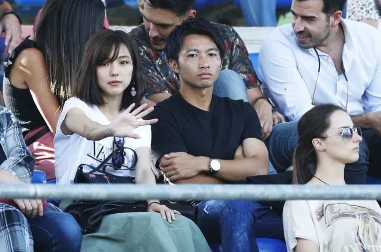 国足太太团真实身材,日本太太团巅峰颜值