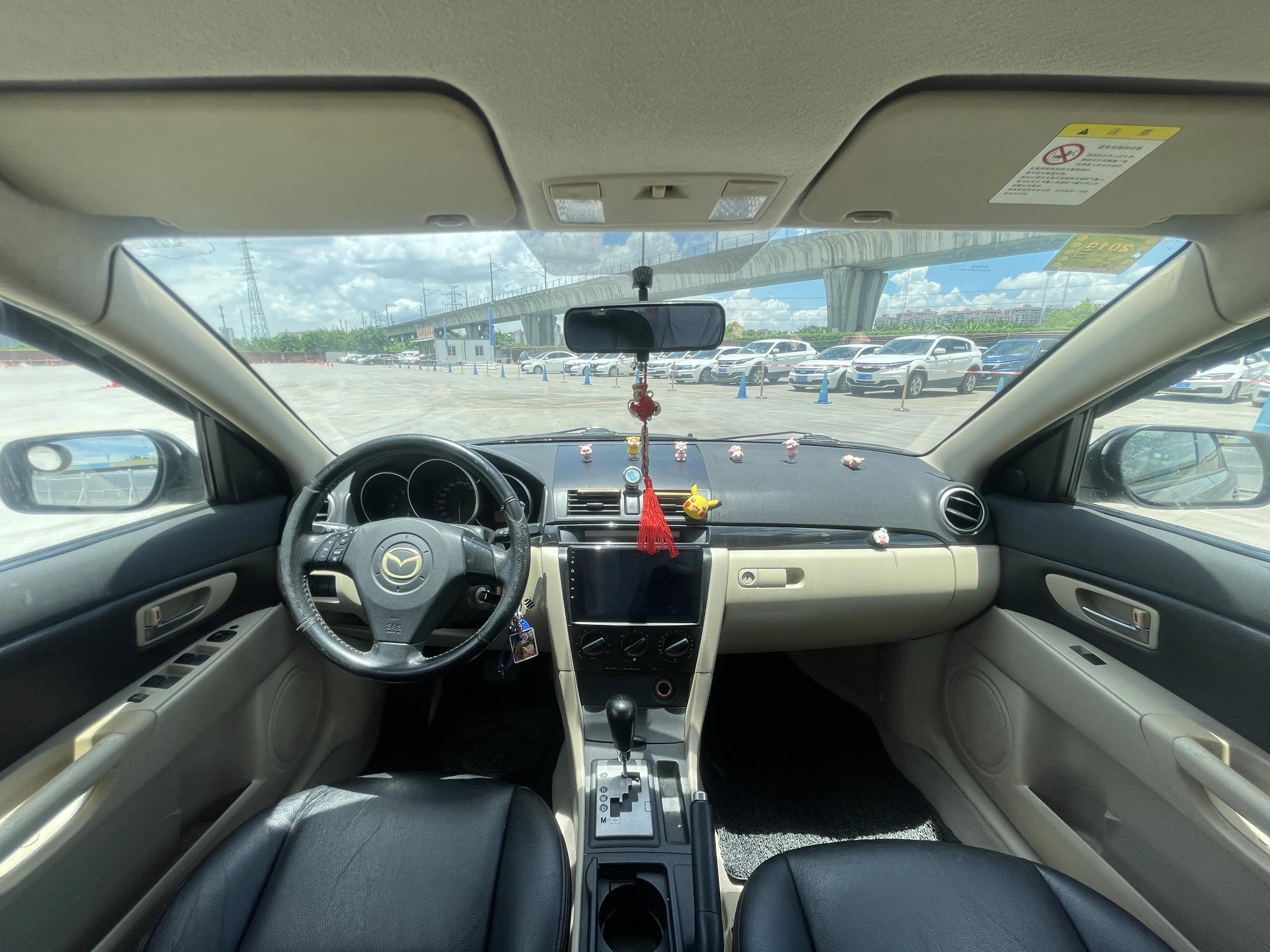 07款深灰色马自达32.0,2007马自达32.0手动豪华版故障