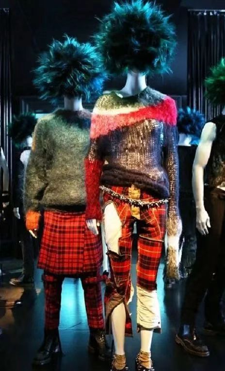 巴黎世家一双乞丐鞋1.2万遭到群嘲,巴黎世家新出鞋子