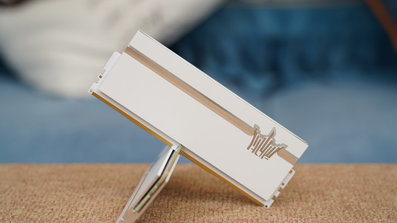 影驰hofextreme内存限量版评测,影驰HOFDDR5内存