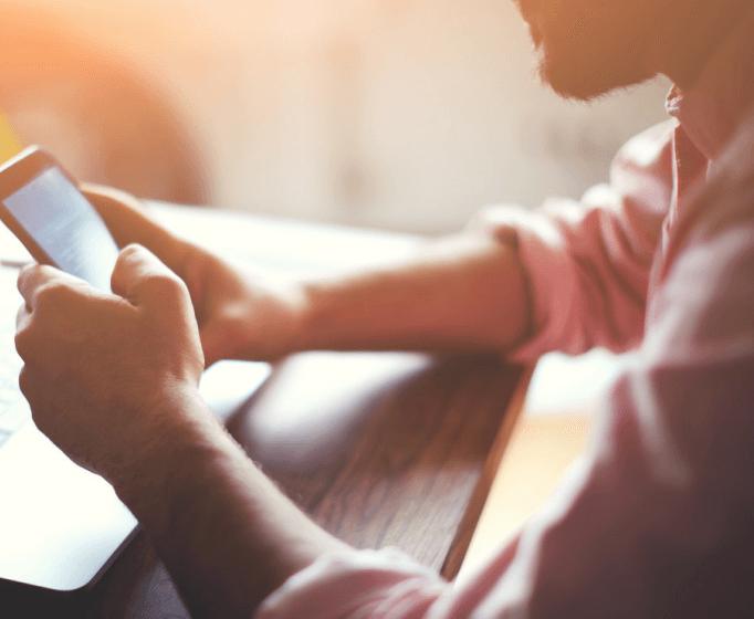 手机内存够但是越用越卡怎么办,手机的内存越大越卡怎么办